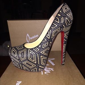 Authentic Christian Louboutin Daffodile